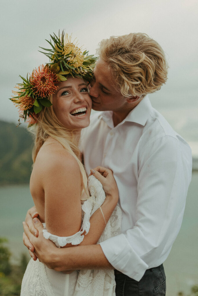 Couple eloping in Hawaii