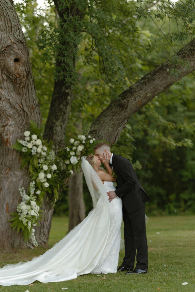 A married couple celebrating their luxurious wedding Ruttger's Lake Resort