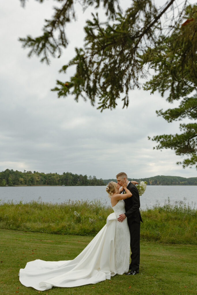 A married couple celebrating their luxurious wedding Ruttger's Lake Resort