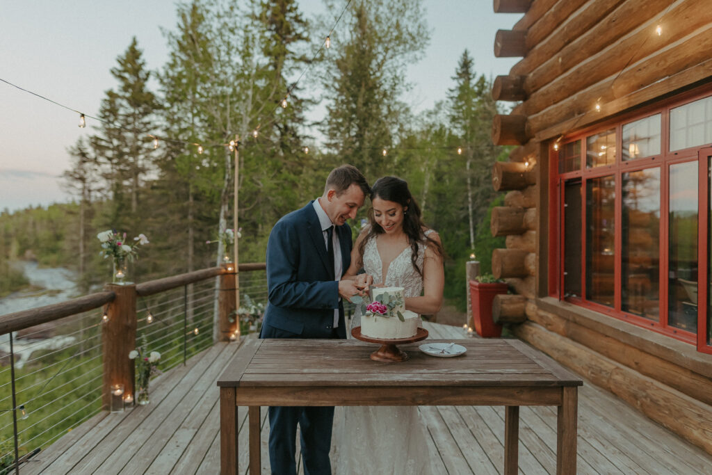 A couple eloping on Black Beach along the North Shore of Minnesota