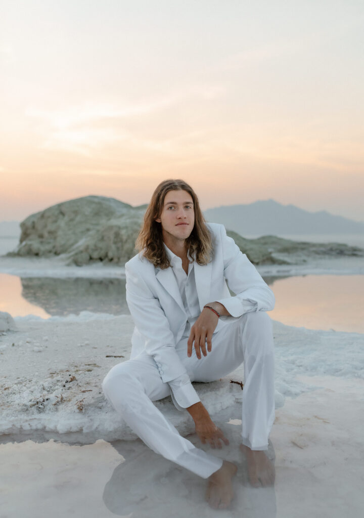 Editorial elopement bridal portraits in the Bonneville Salt Flats
